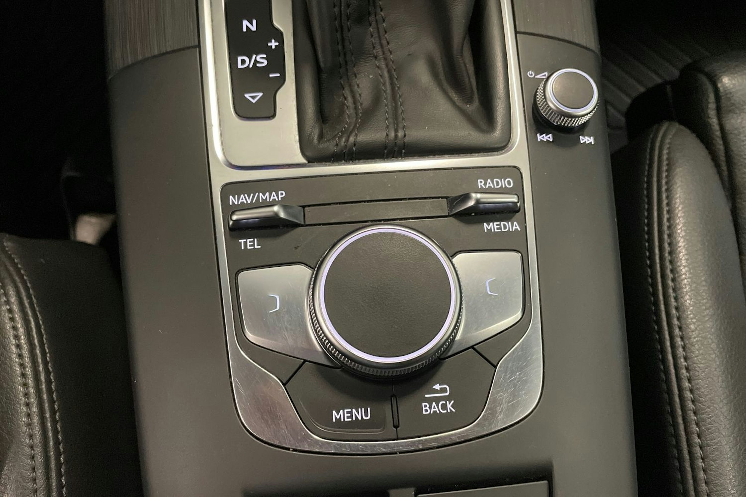 musta Audi A3 2018 kuva 27.