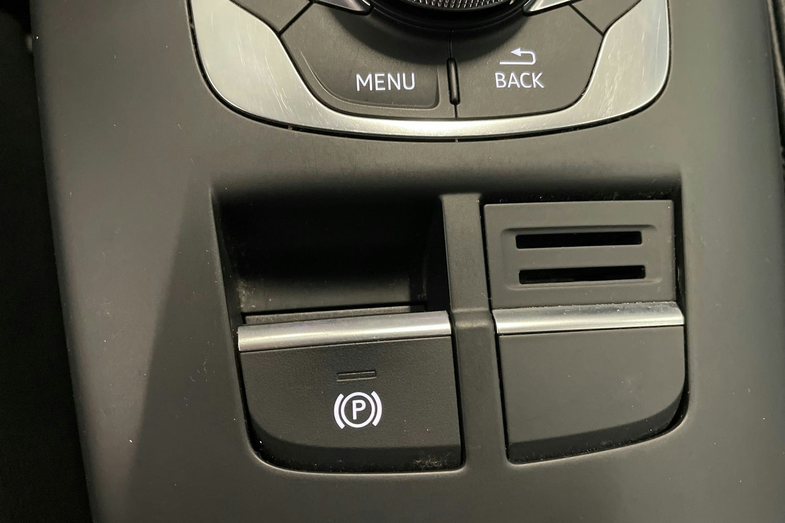 musta Audi A3 2018 kuva 28.