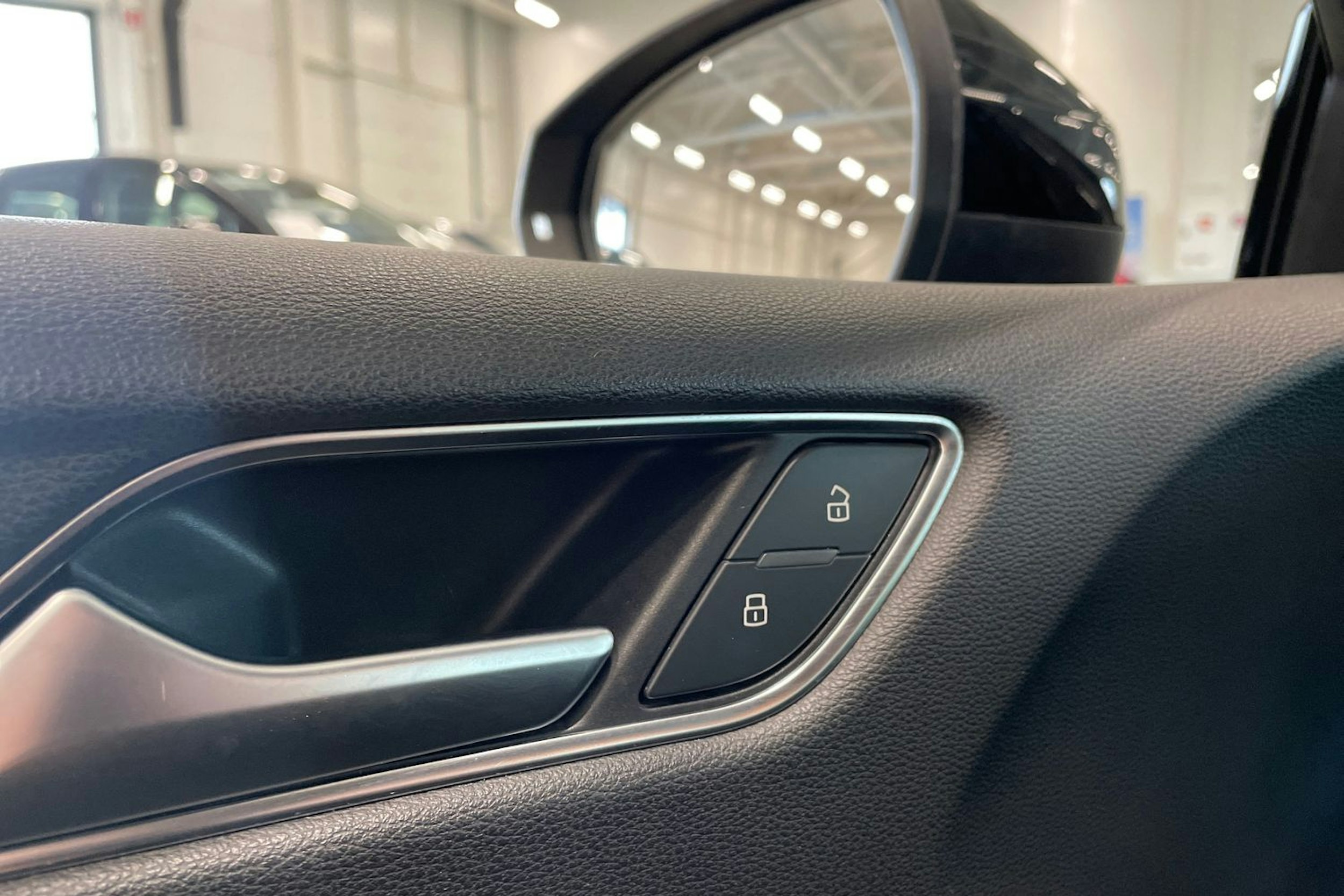 musta Audi A3 2018 kuva 30.