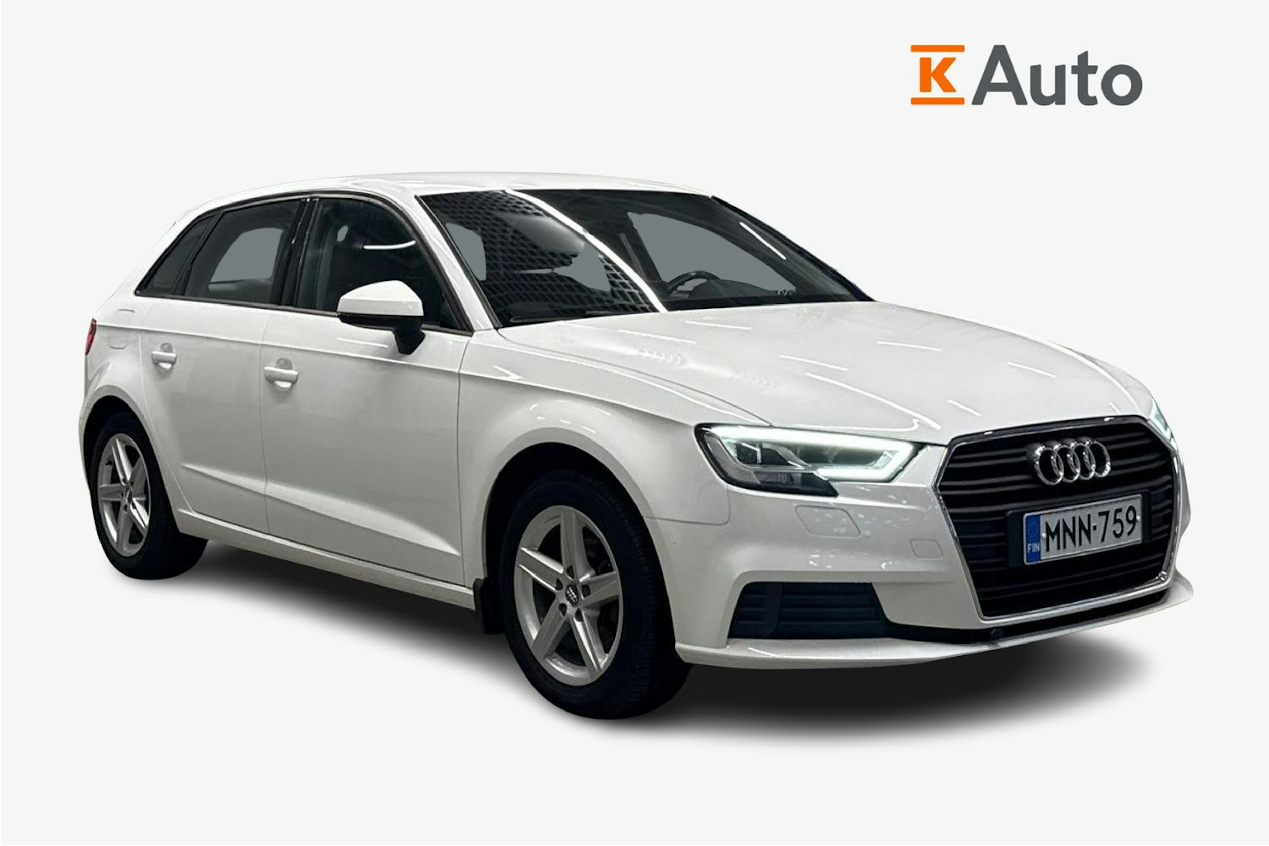valkoinen Audi A3 2018 kuva 1.
