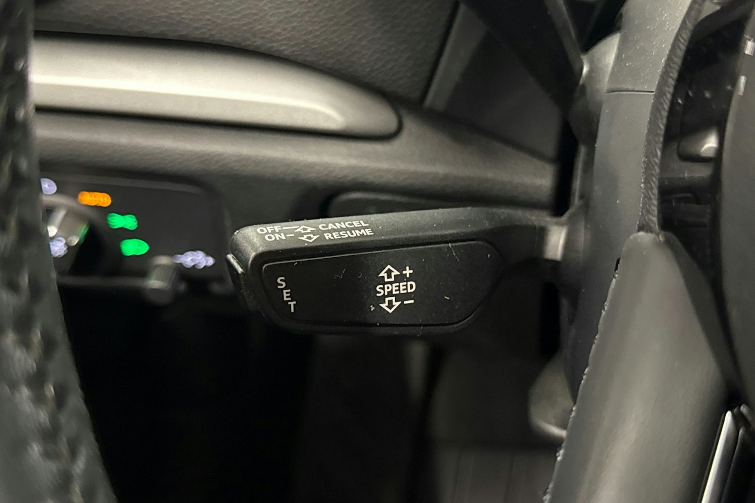 valkoinen Audi A3 2018 kuva 14.