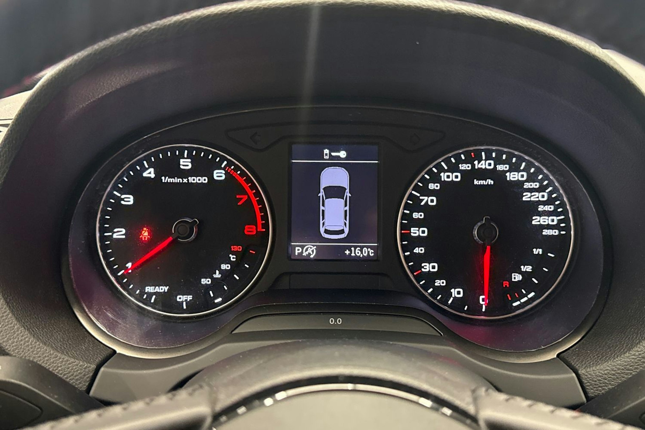 valkoinen Audi A3 2018 kuva 15.