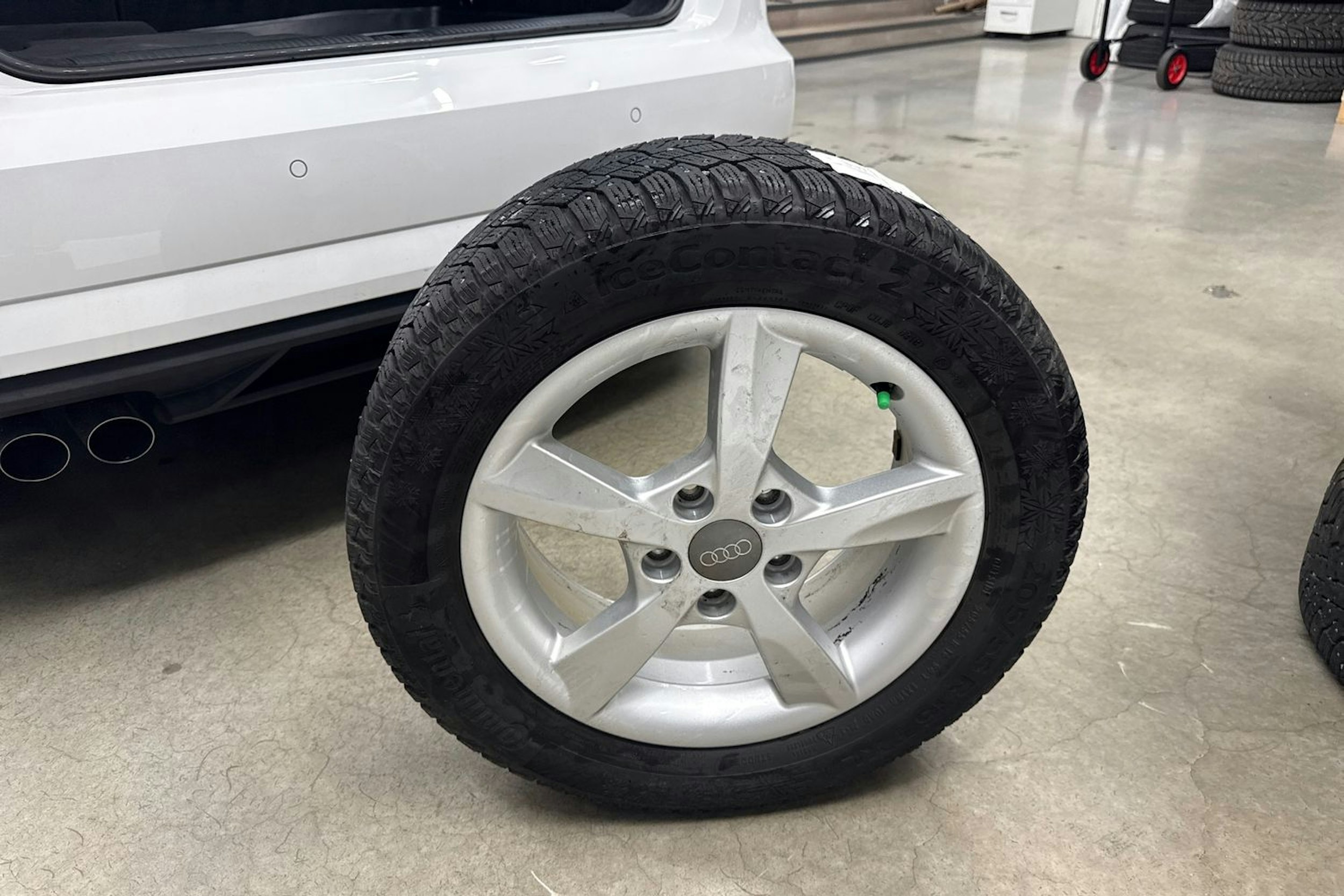 valkoinen Audi A3 2018 kuva 24.