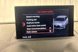 Valkoinen Audi A3 2018 kuva 17.