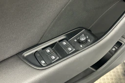 Valkoinen Audi A3 2018 kuva 22.