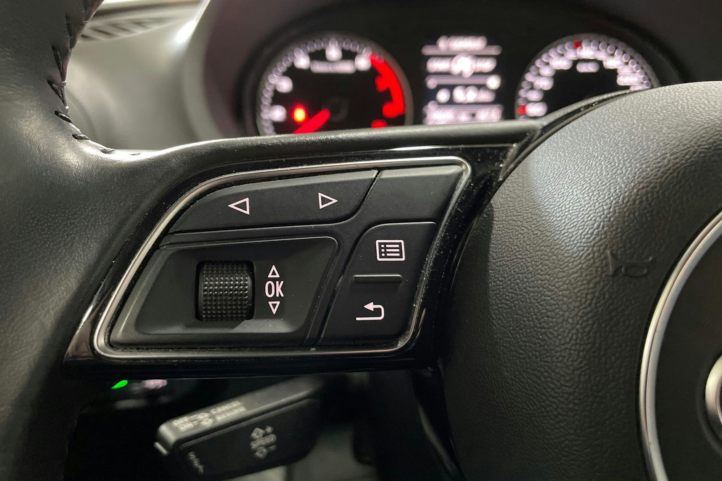 Valkoinen Audi A3 2018 kuva 19.