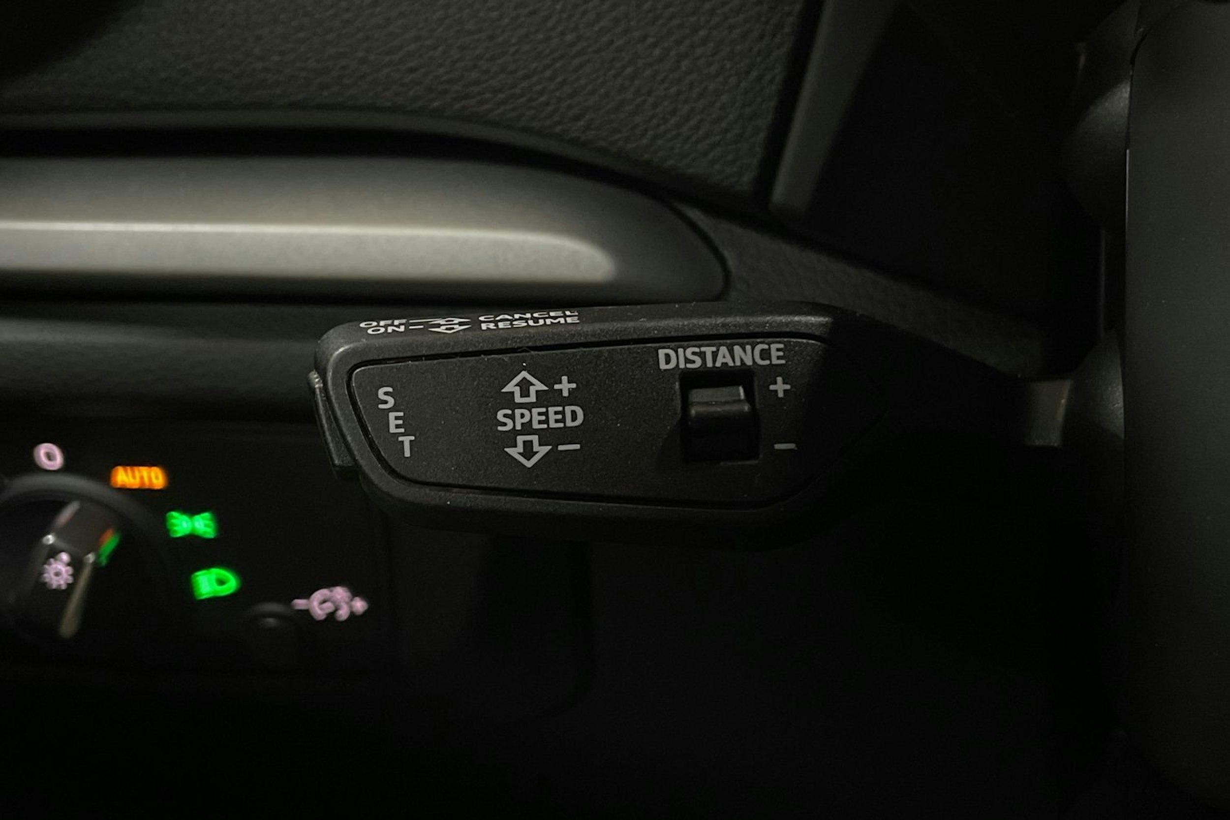 Harmaa Audi A3 2018 kuva 16.