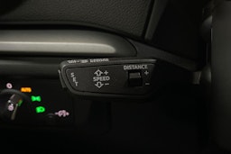 Harmaa Audi A3 2018 kuva 16.