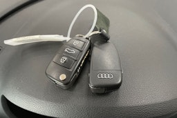 Harmaa Audi A3 2018 kuva 26.