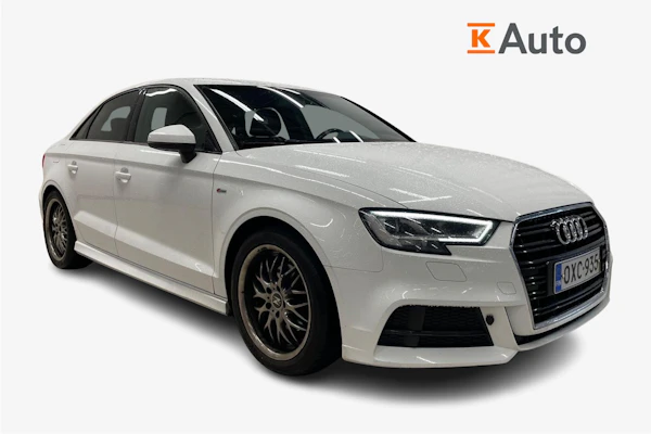 Audi A3 Sedan S line Business Sport 1,5 TFSI COD 110 kW S tronic