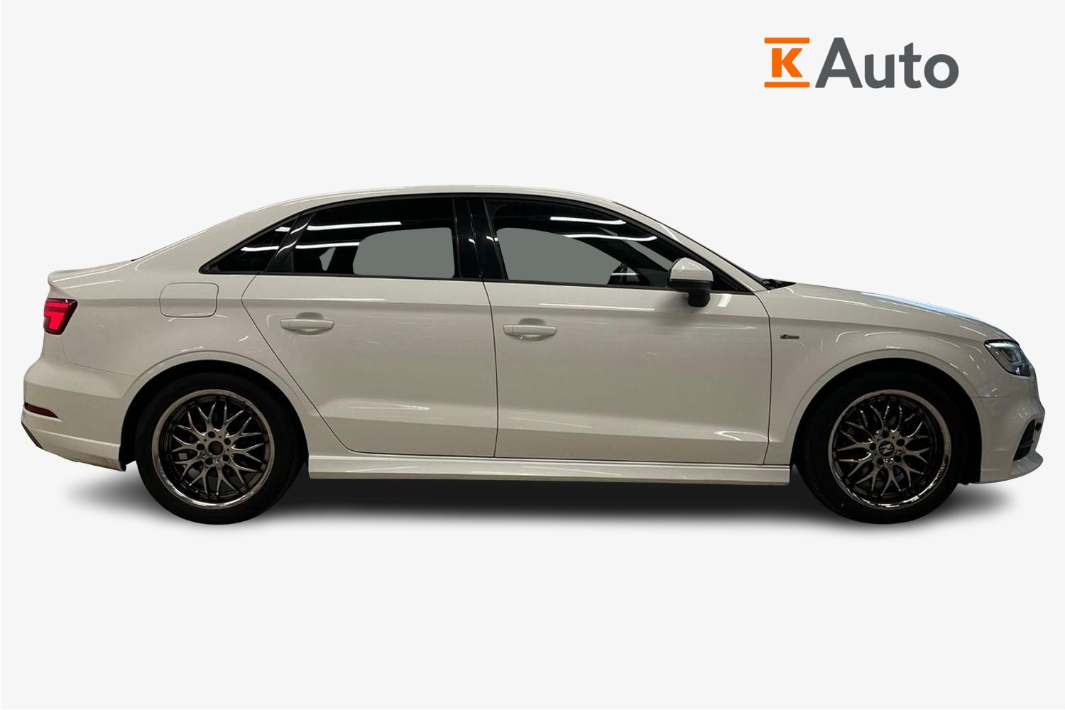 Audi A3 2018, kuva 5/24