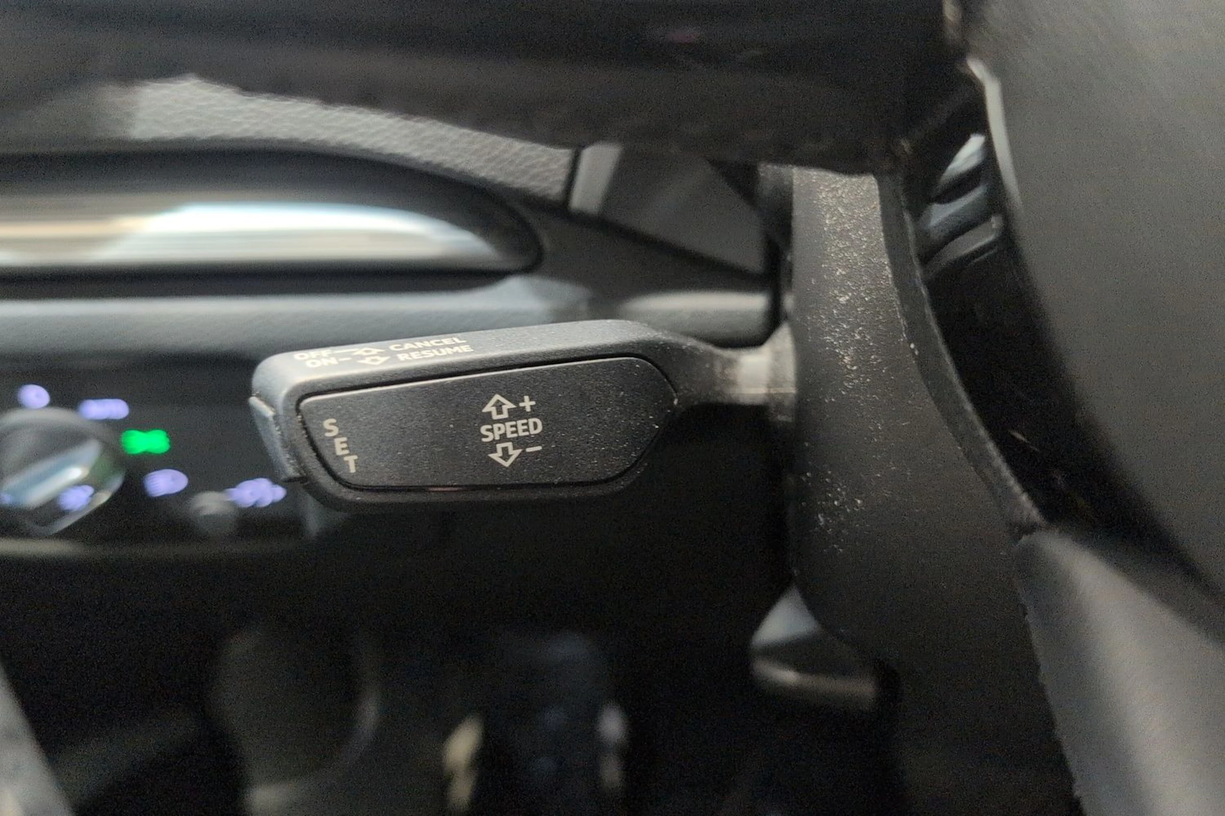 punainen Audi A3 2018 kuva 19.