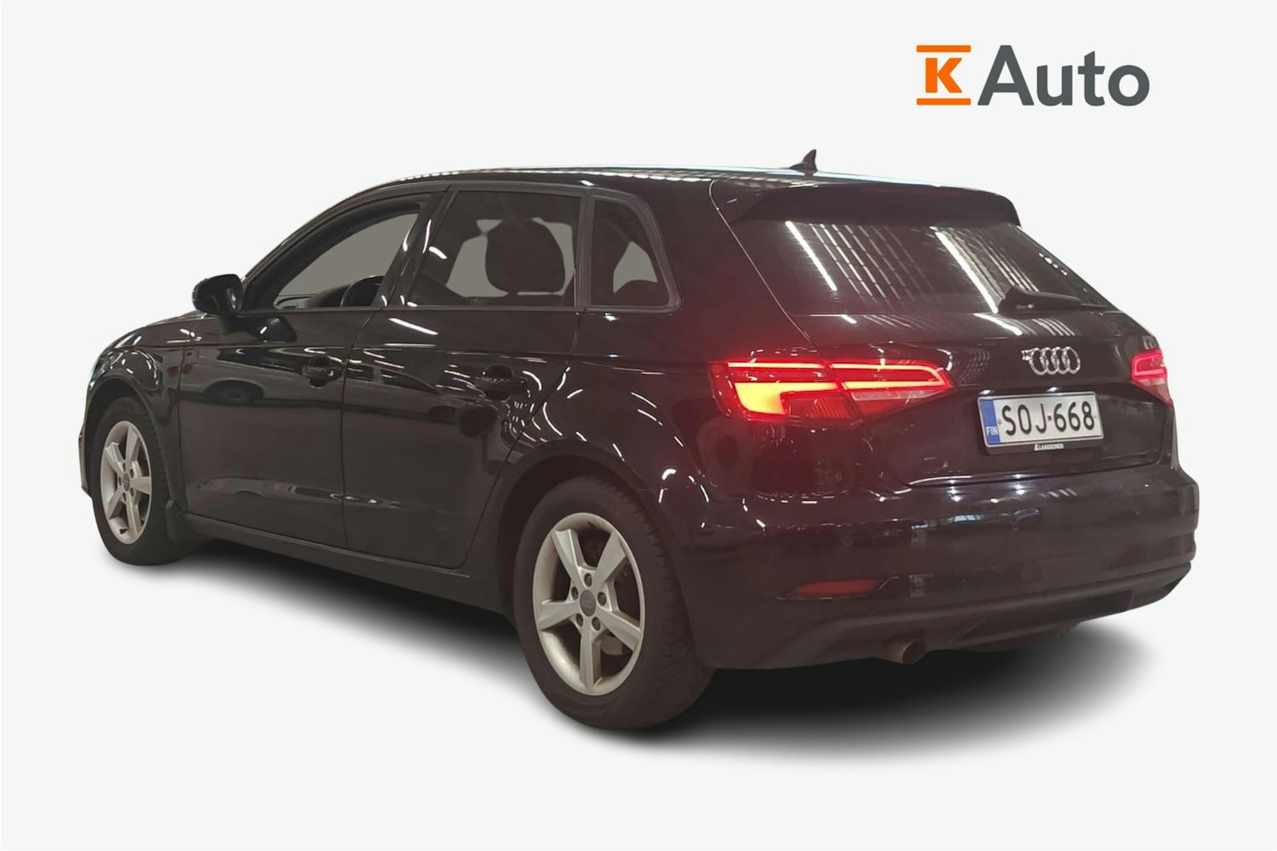 musta Audi A3 2018 kuva 2.