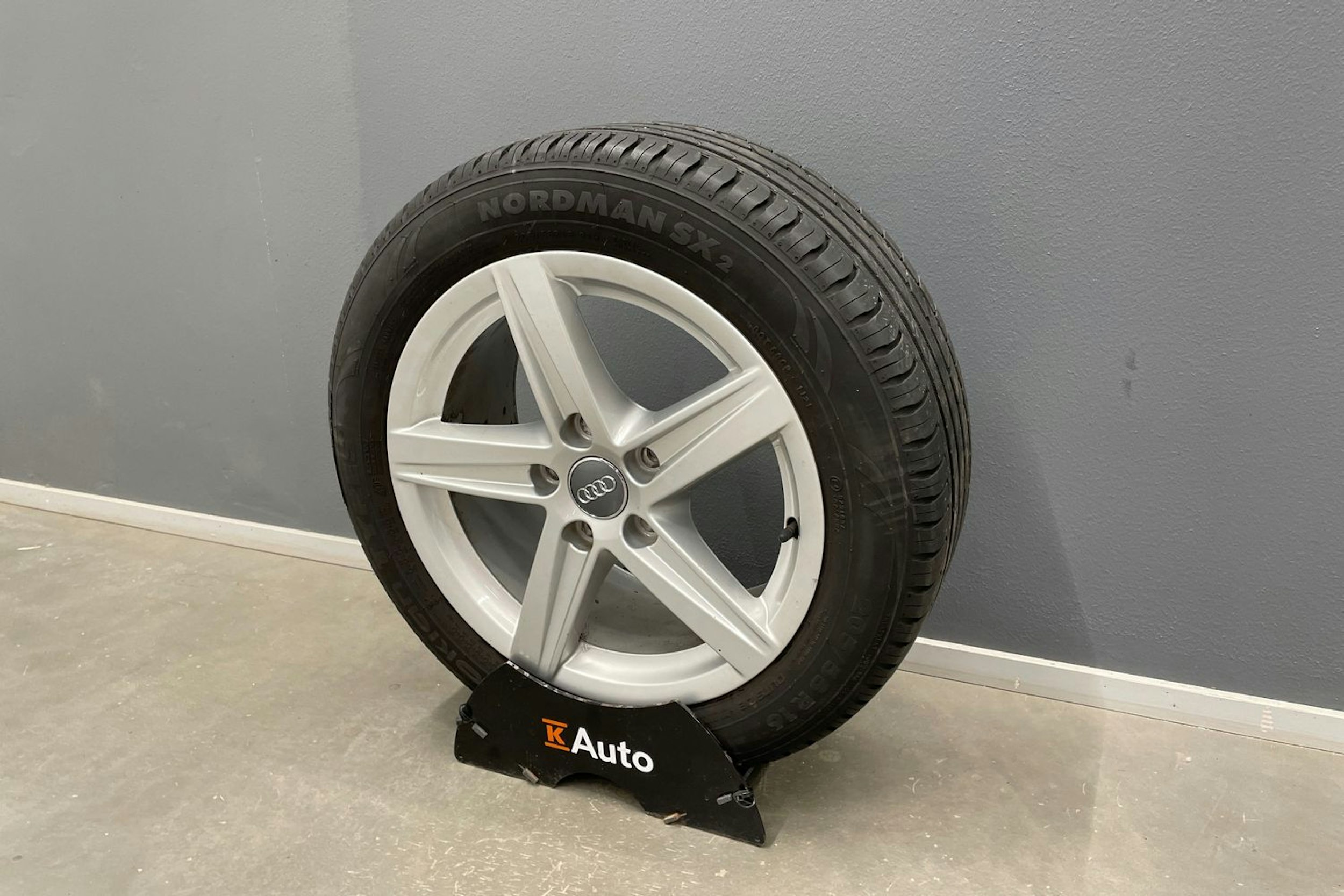 musta Audi A3 2018 kuva 14.
