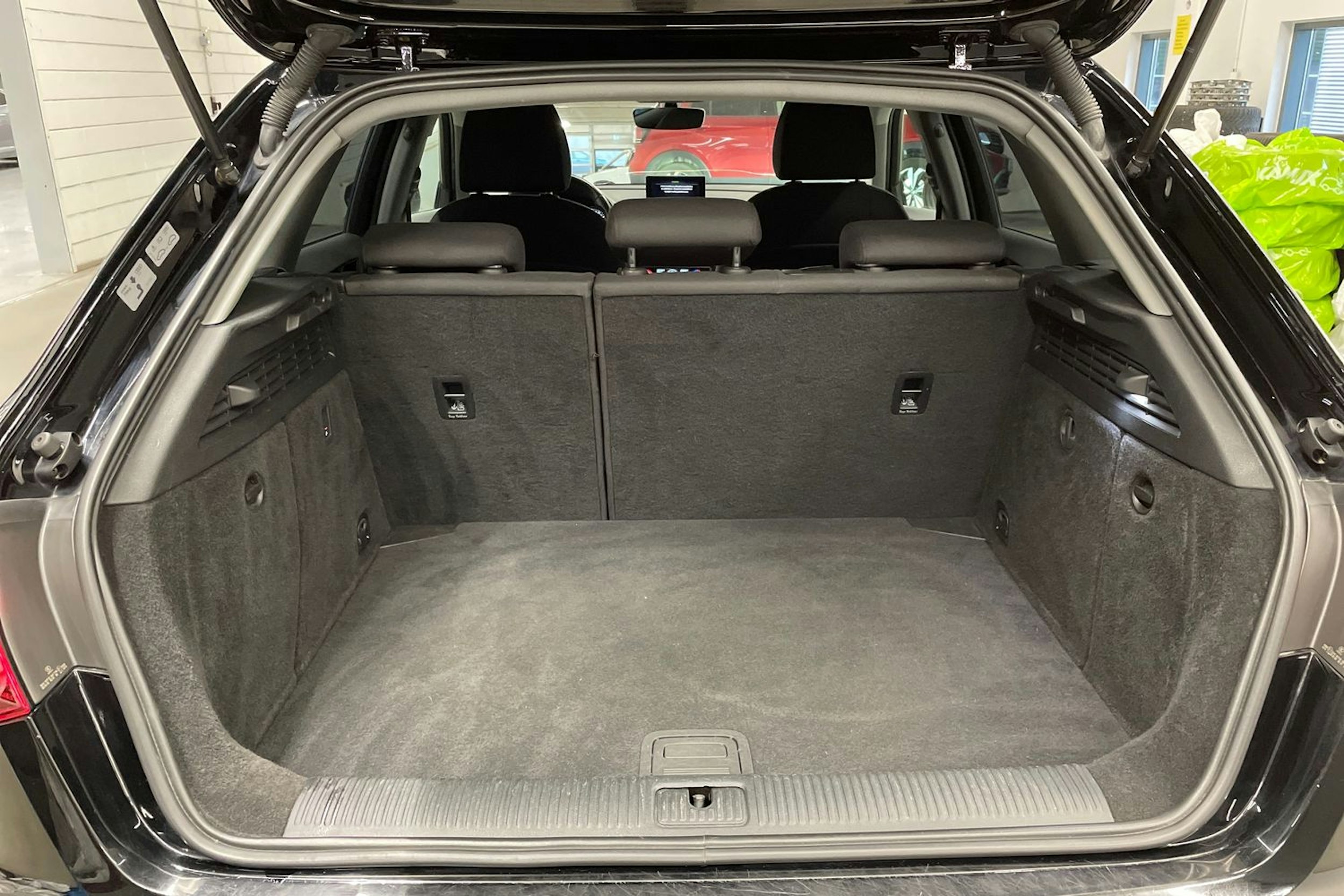 musta Audi A3 2018 kuva 15.