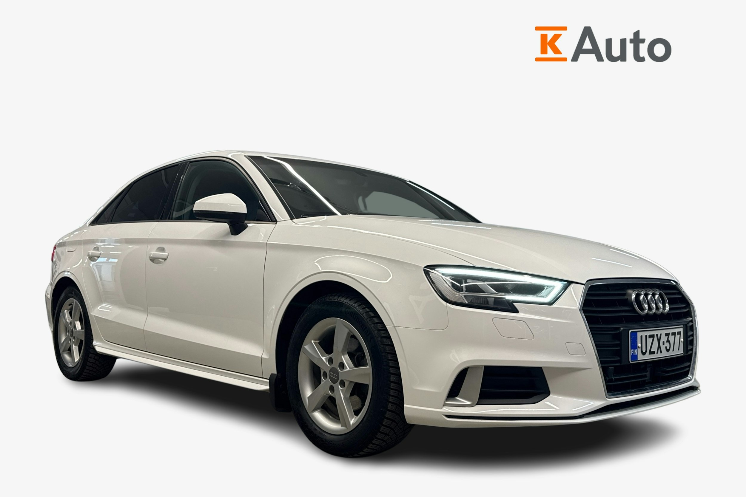 valkoinen Audi A3 2018 kuva 1.