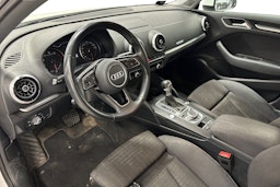 valkoinen Audi A3 2018 kuva 3.