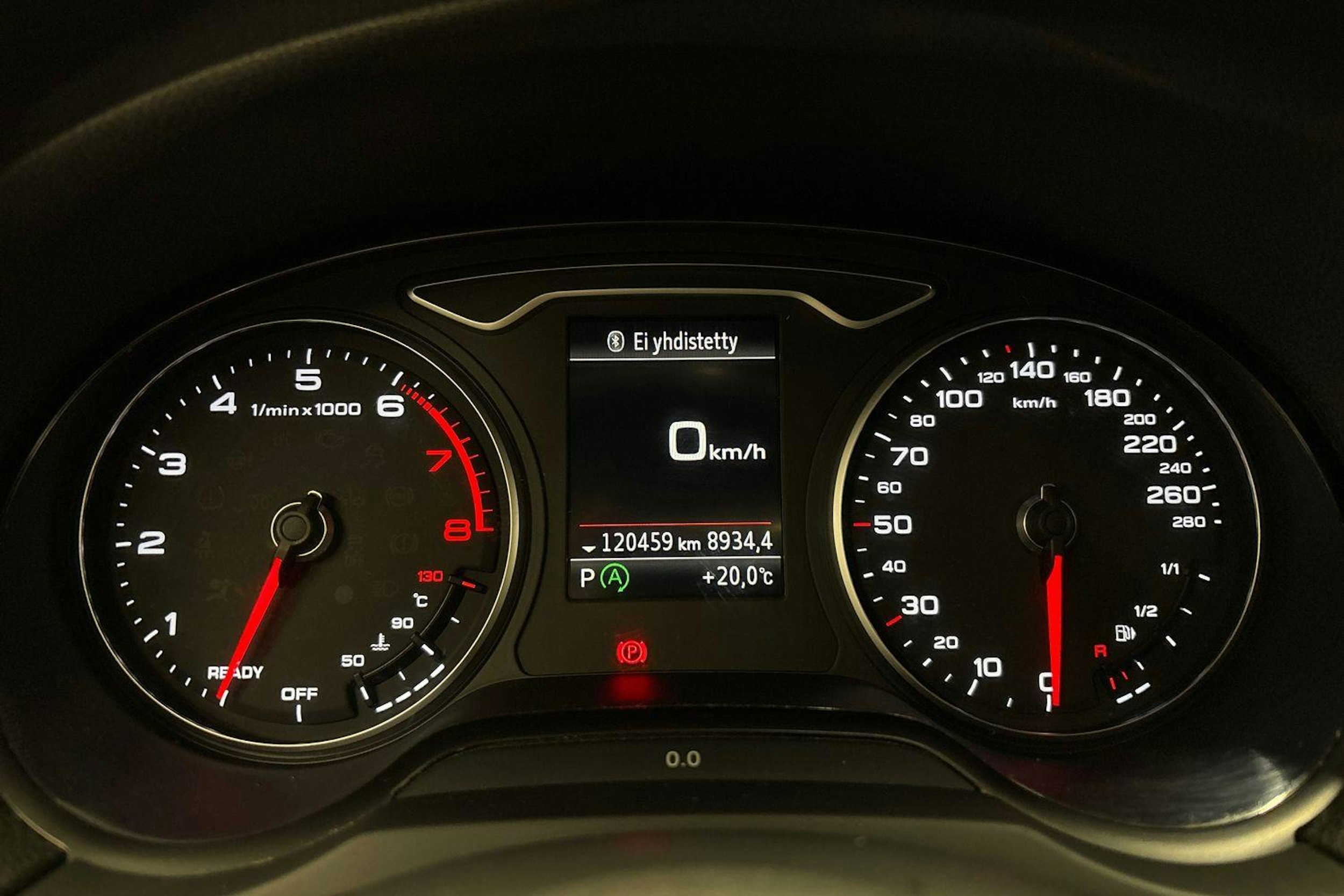 valkoinen Audi A3 2018 kuva 14.