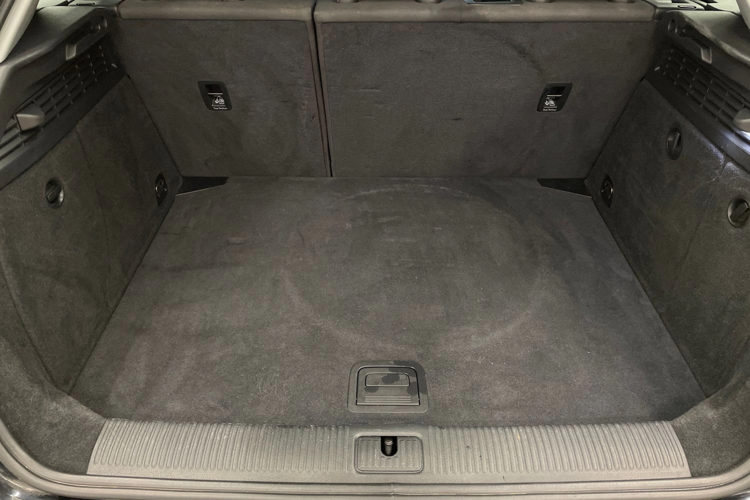 Musta Audi A3 2018 kuva 24.