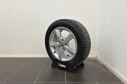 harmaa Audi A3 2018 kuva 13.
