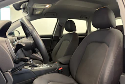 harmaa Audi A3 2018 kuva 16.