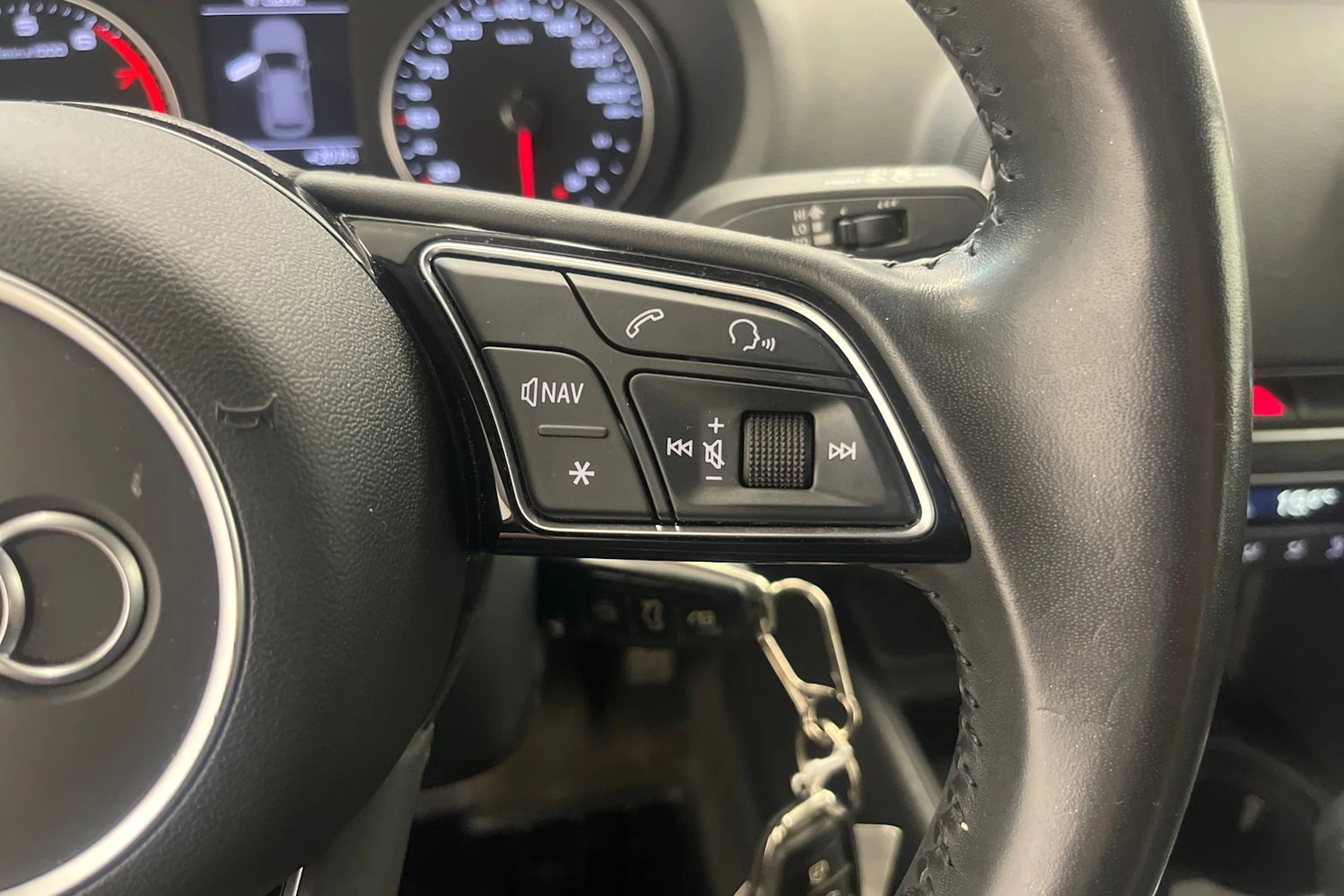 Musta Audi A3 2018 kuva 19.