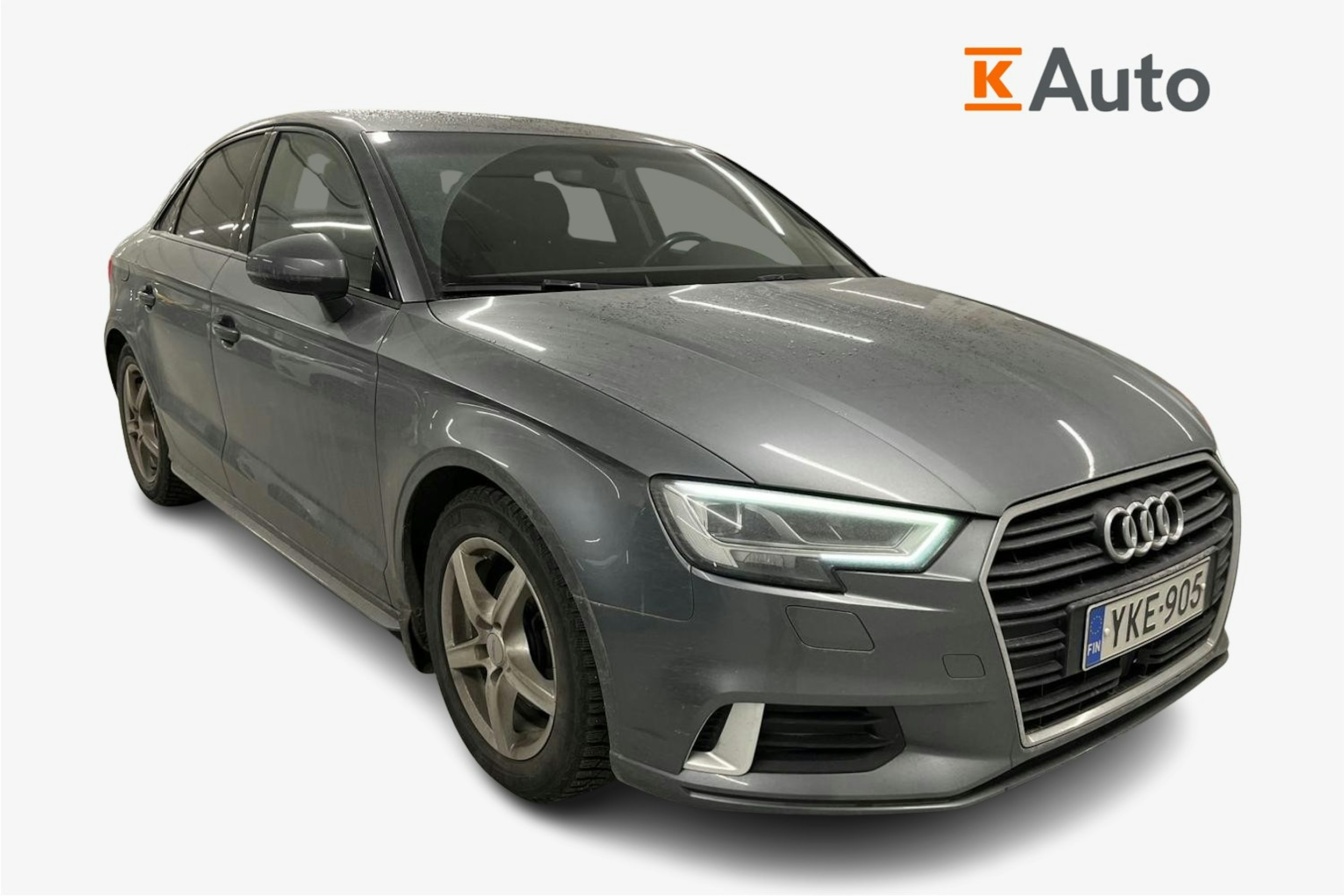 harmaa Audi A3 2018 kuva 1.