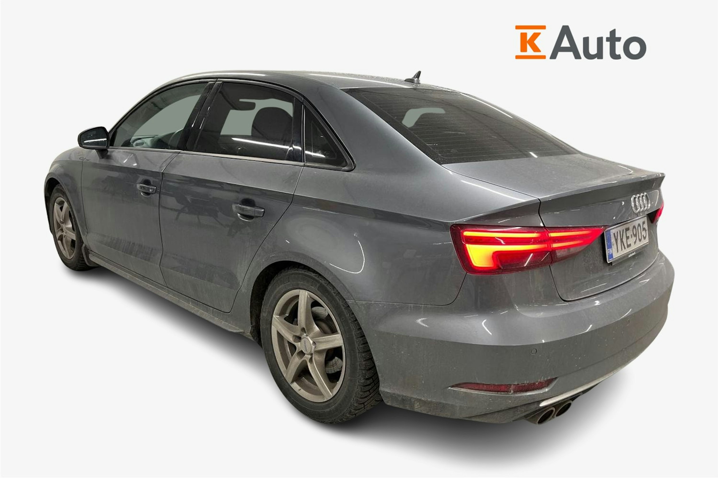 harmaa Audi A3 2018 kuva 2.