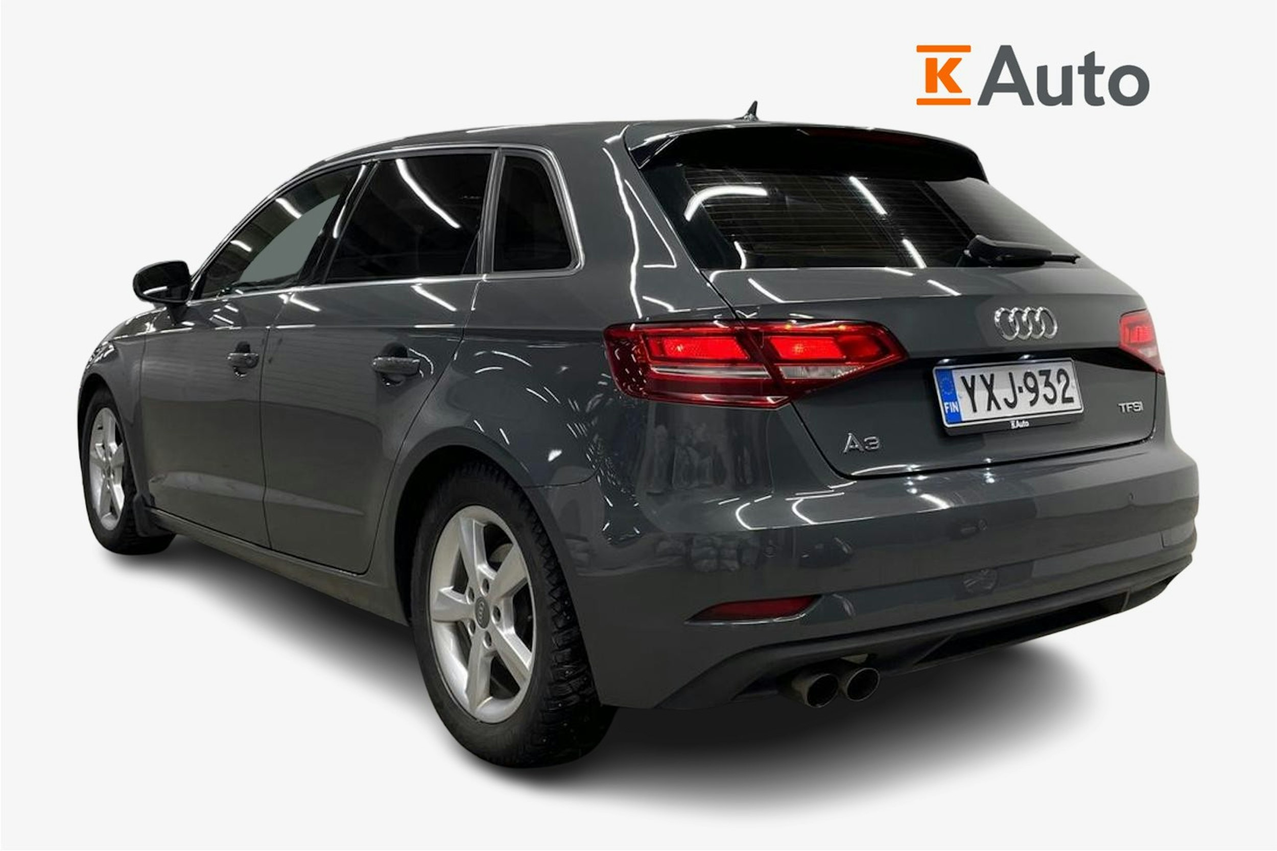 harmaa Audi A3 2018 kuva 2.