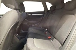 harmaa Audi A3 2018 kuva 8.