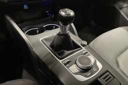 harmaa Audi A3 2018 kuva 18.