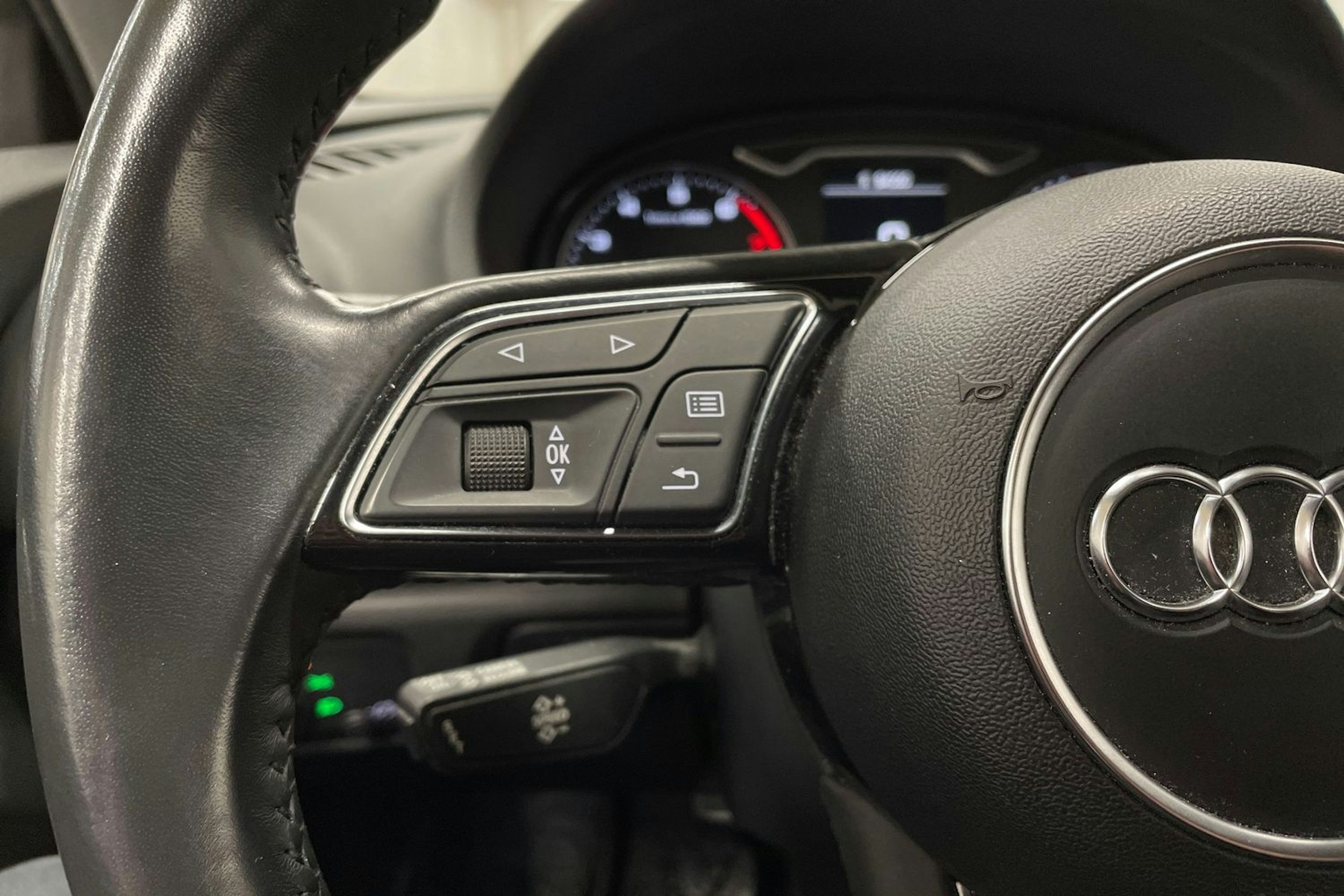 harmaa Audi A3 2018 kuva 20.