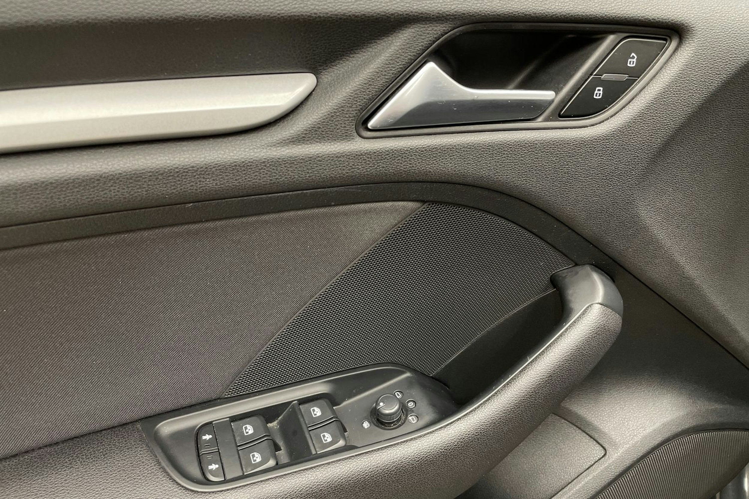 harmaa Audi A3 2018 kuva 22.