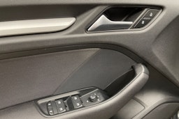 harmaa Audi A3 2018 kuva 22.