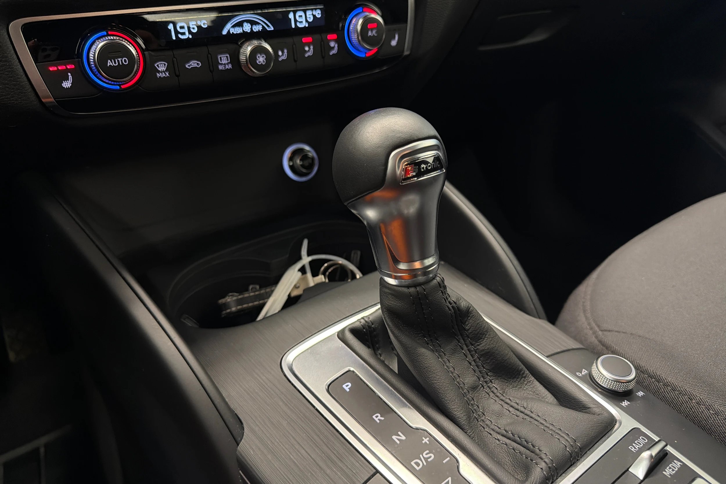 valkoinen Audi A3 2018 kuva 21.