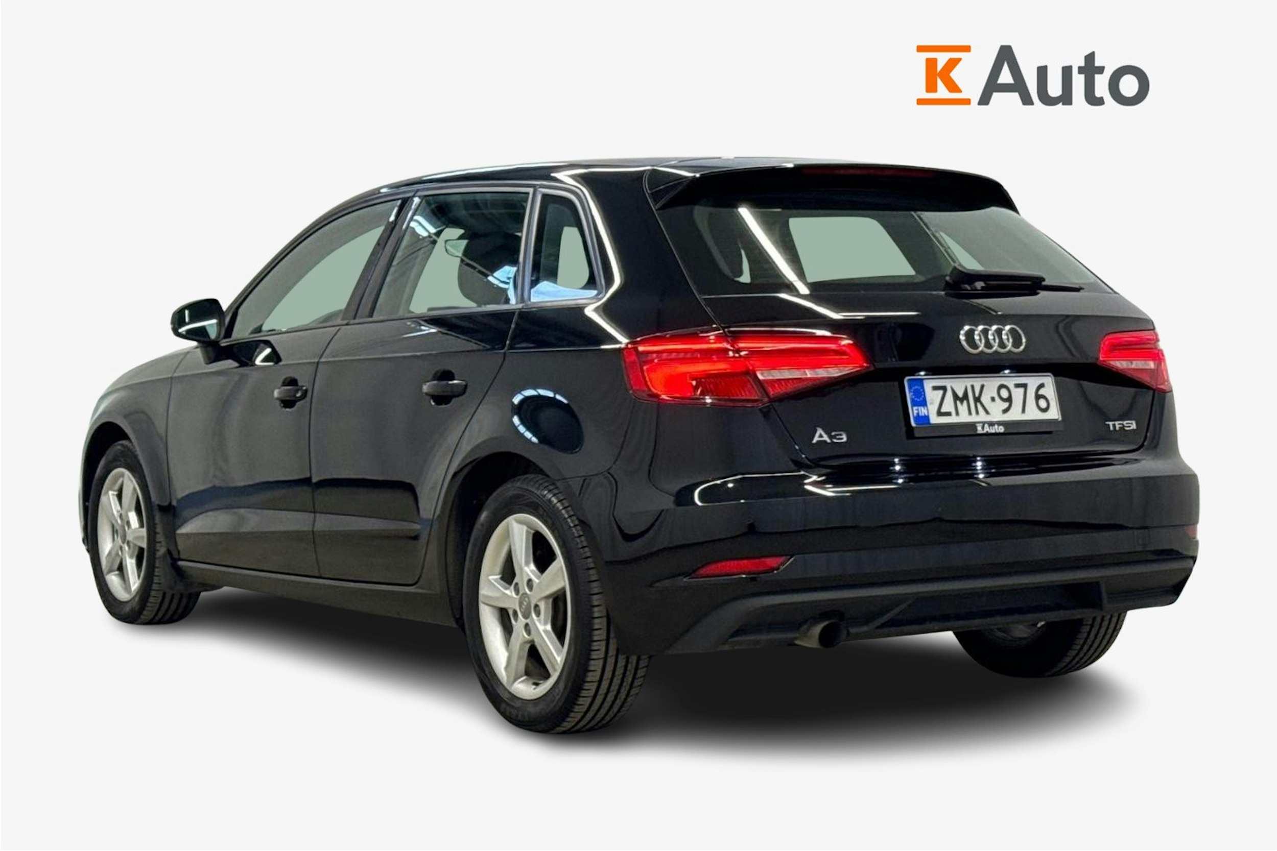 musta Audi A3 2018 kuva 2.