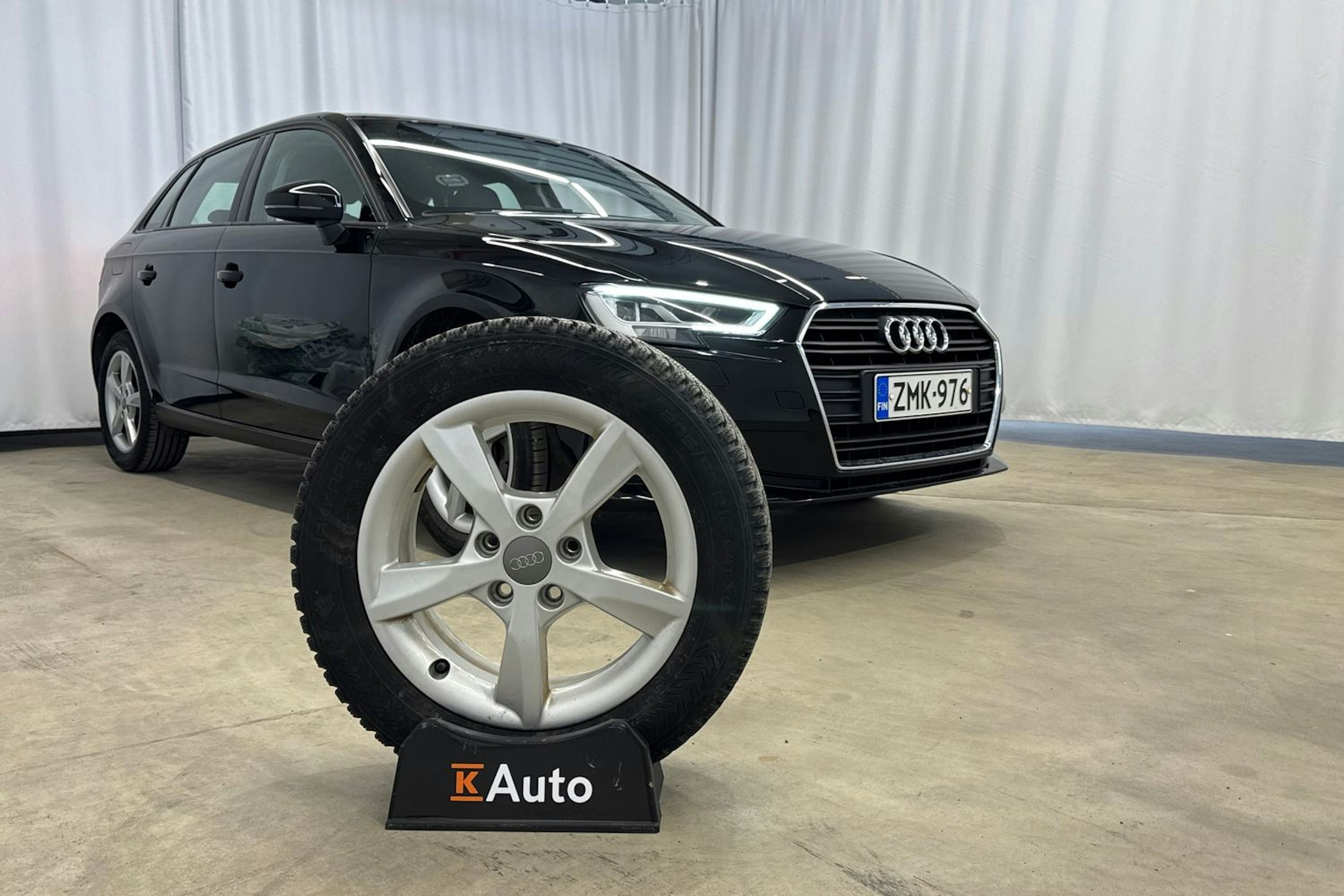 musta Audi A3 2018 kuva 28.