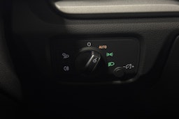 Valkoinen Audi A3 2019 kuva 20.