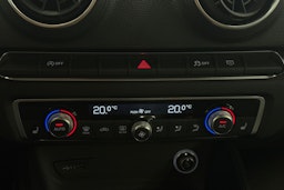 Valkoinen Audi A3 2019 kuva 28.