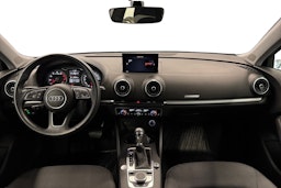 musta Audi A3 2019 kuva 9.