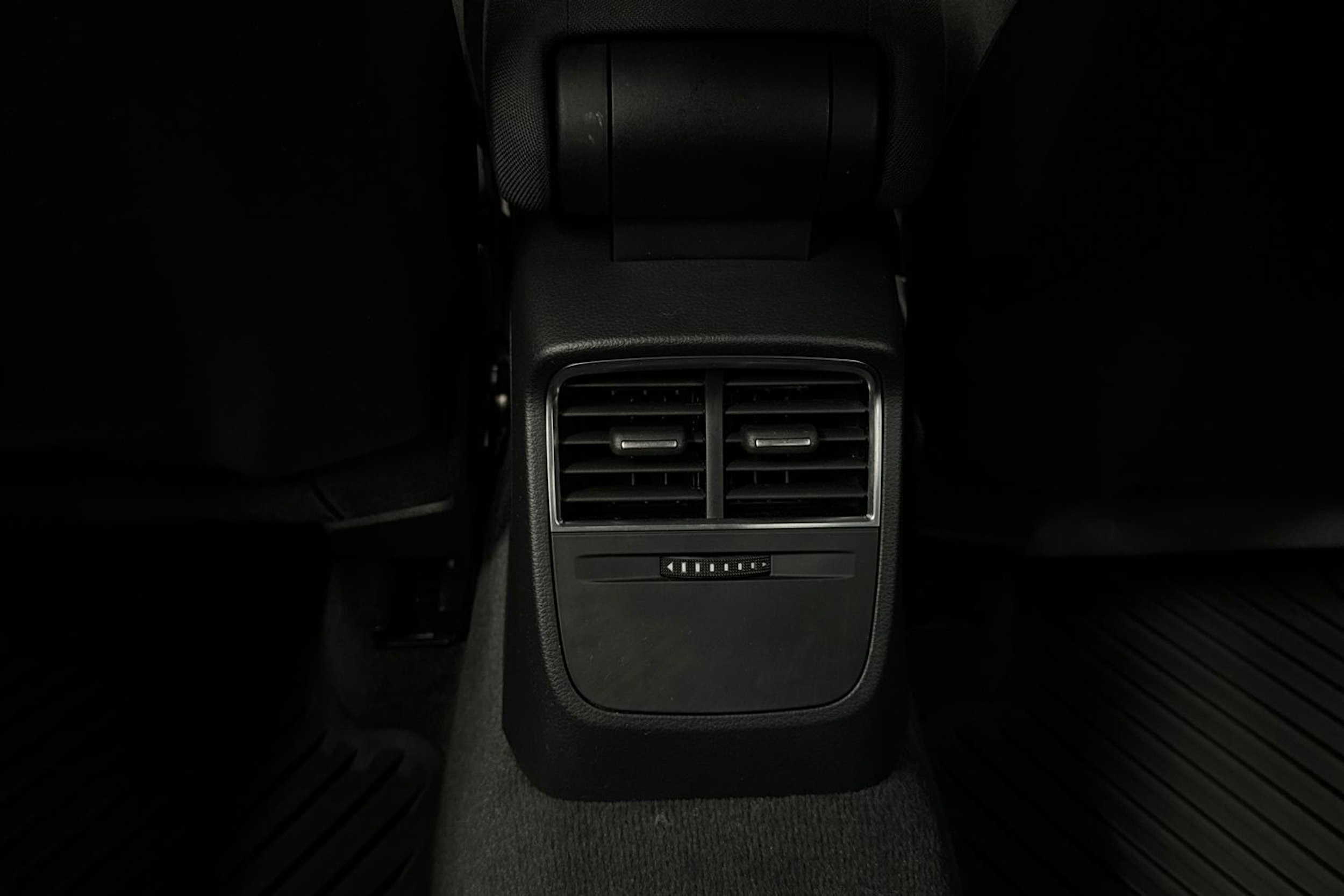 musta Audi A3 2019 kuva 16.
