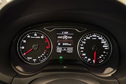 musta Audi A3 2019 kuva 18.