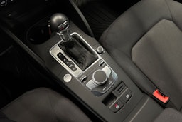 musta Audi A3 2019 kuva 23.