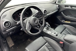 musta Audi A3 2019 kuva 3.