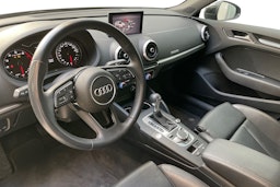 musta Audi A3 2019 kuva 7.