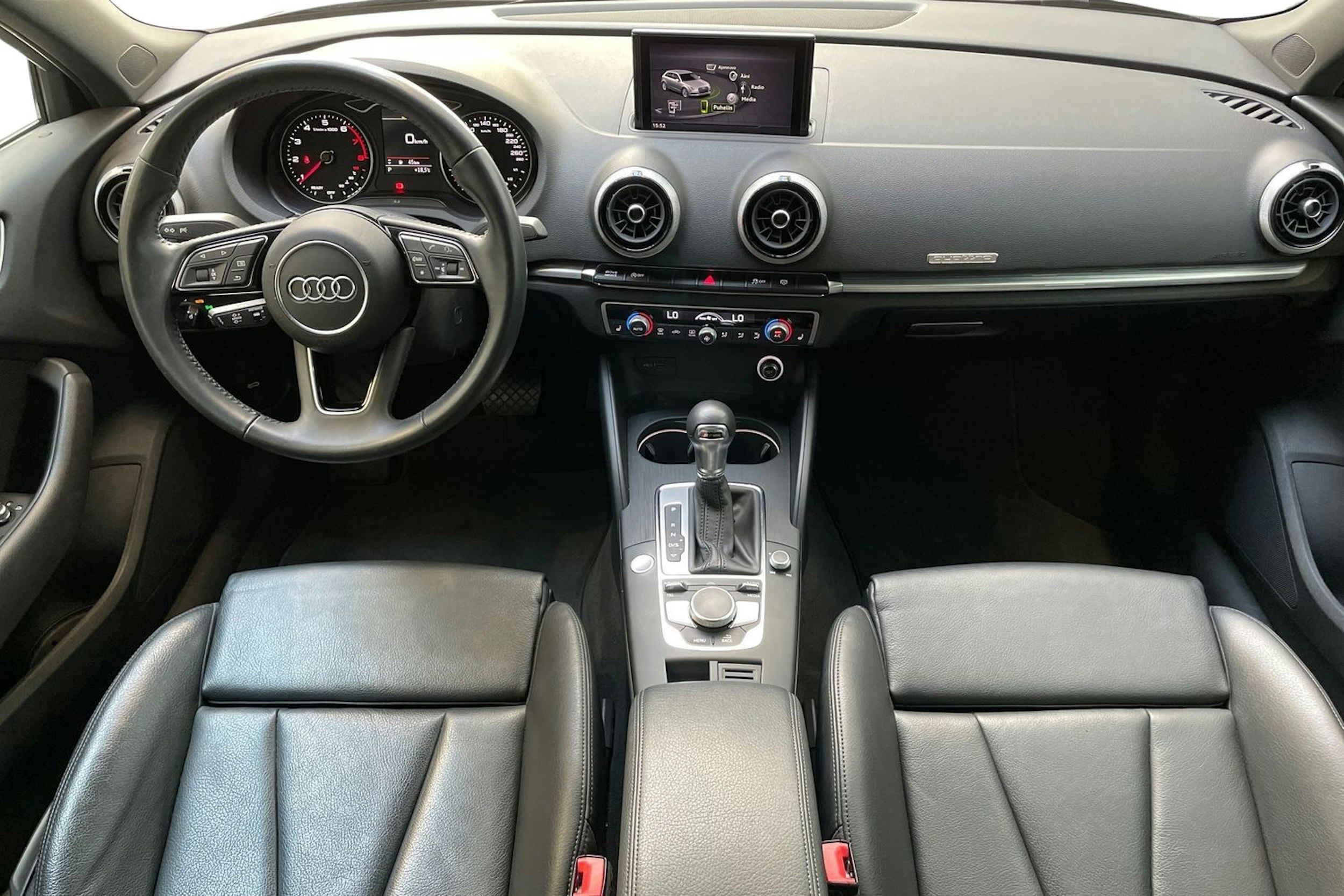 musta Audi A3 2019 kuva 9.