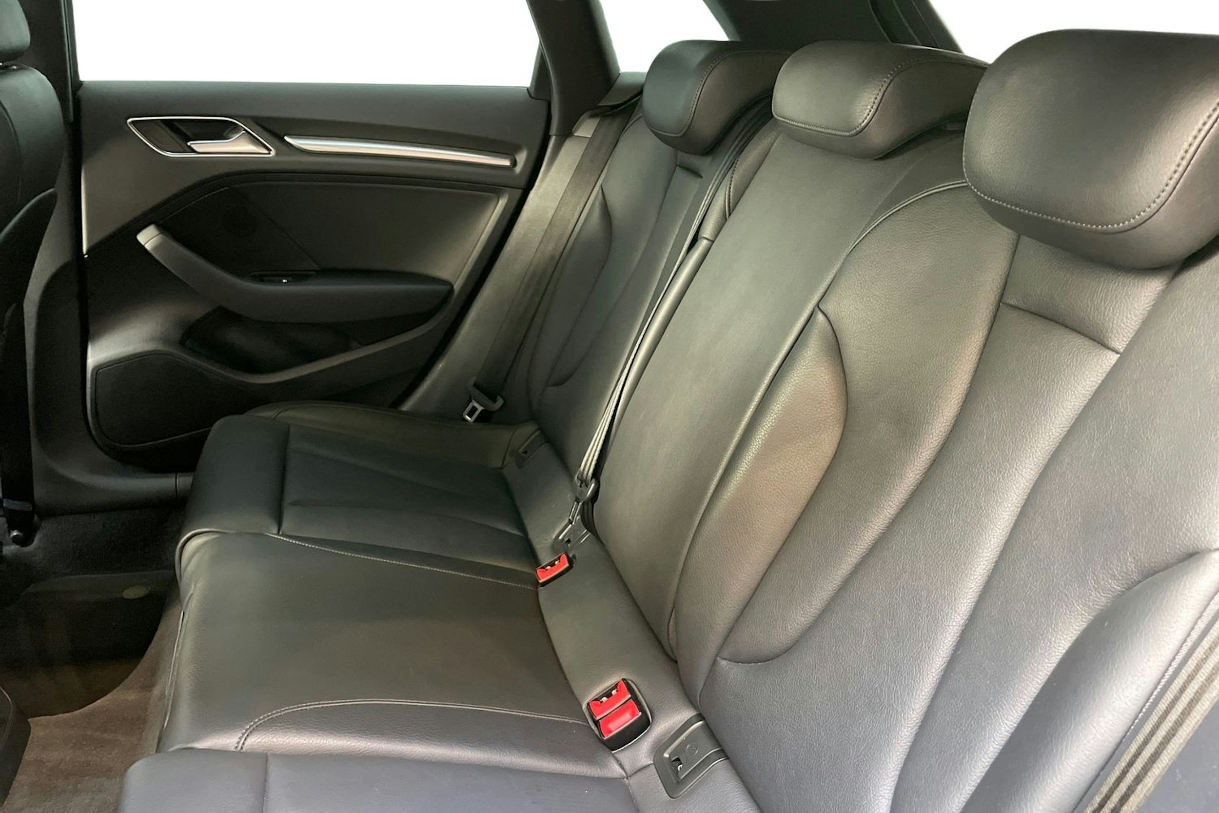 musta Audi A3 2019 kuva 10.