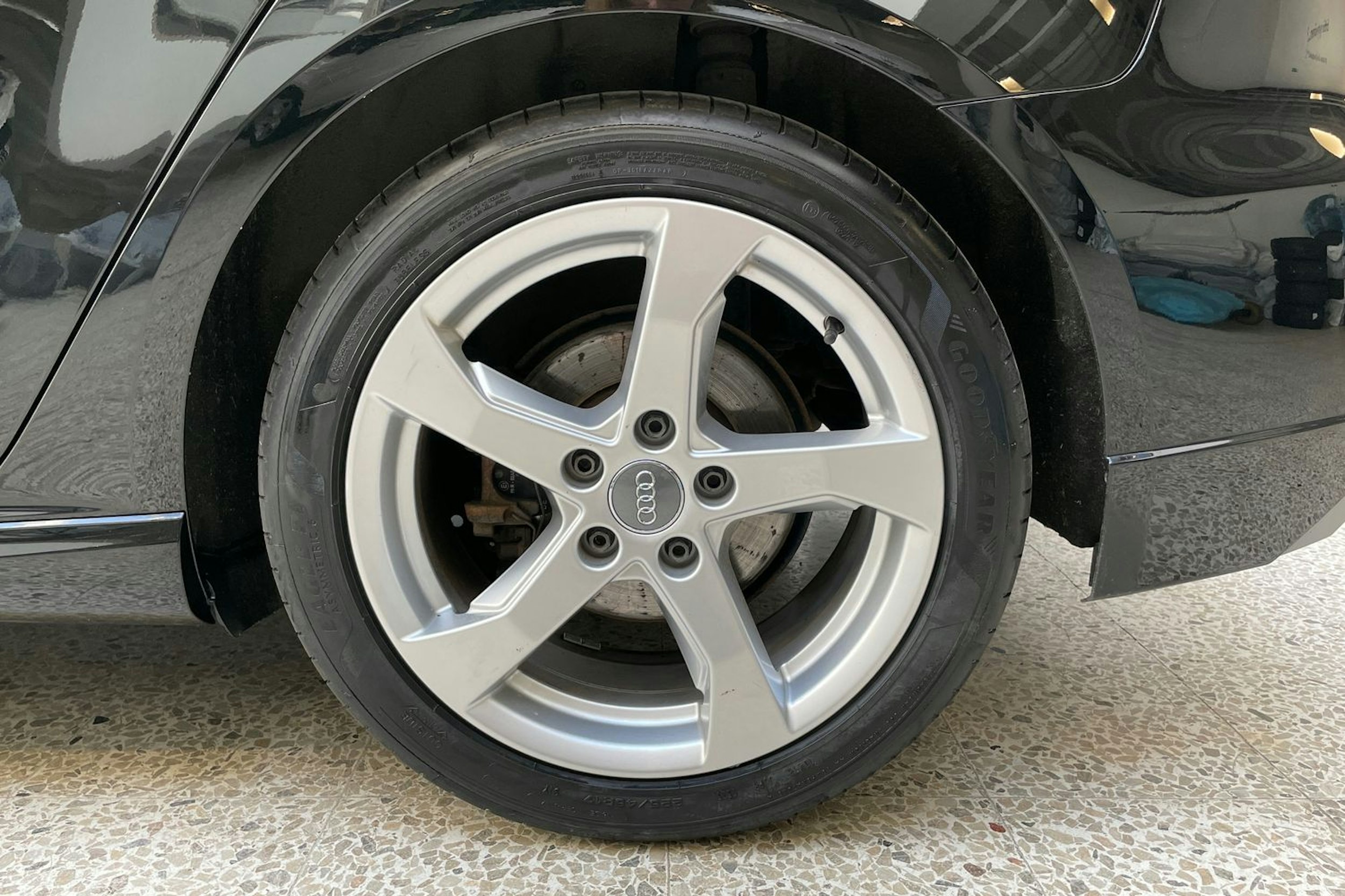 musta Audi A3 2019 kuva 13.