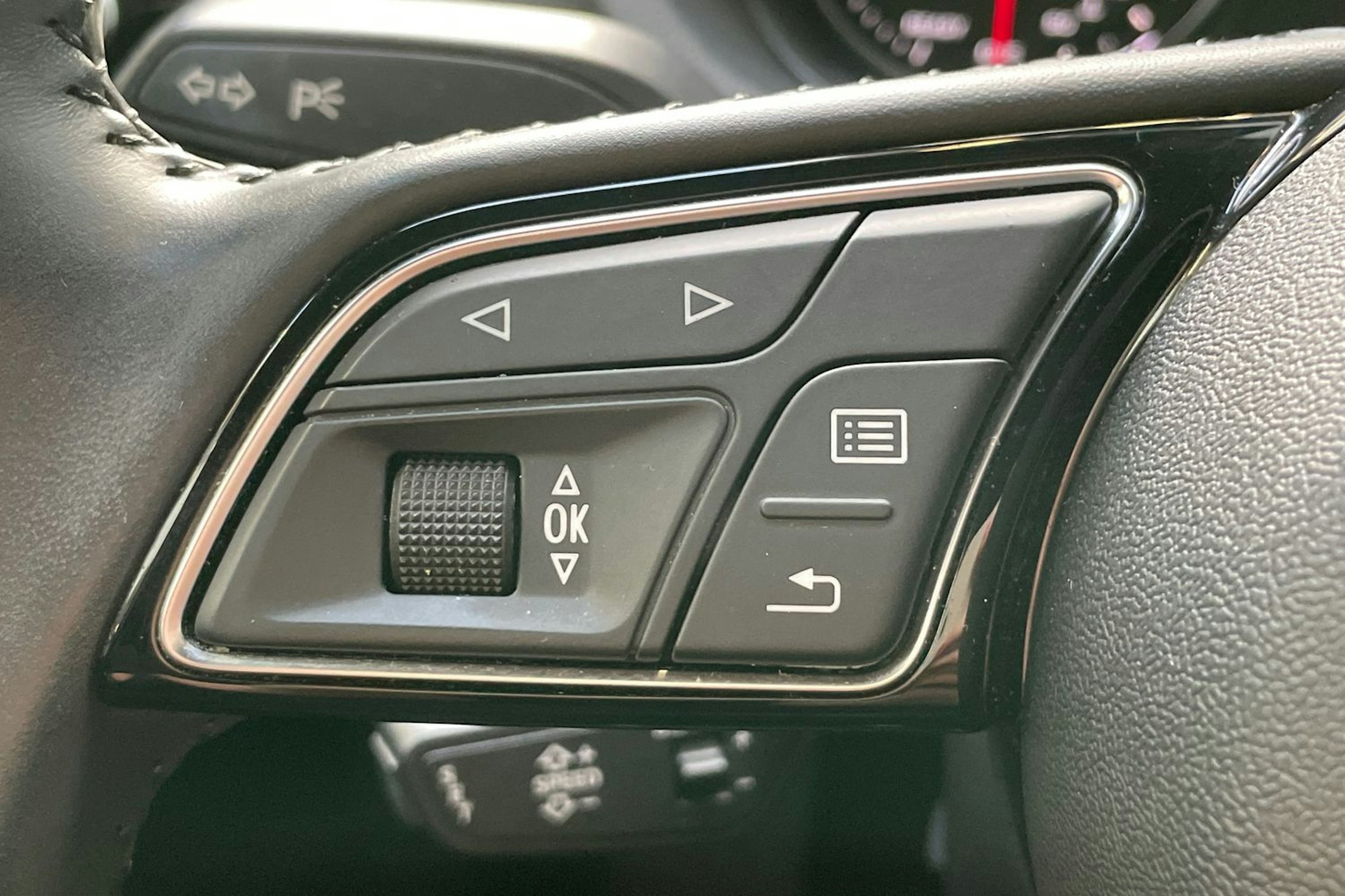 musta Audi A3 2019 kuva 17.