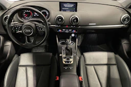 musta Audi A3 2019 kuva 9.